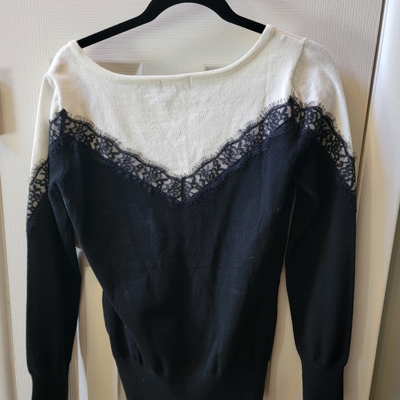 Women's Black and Cream Sweater - Picture 3 of 3